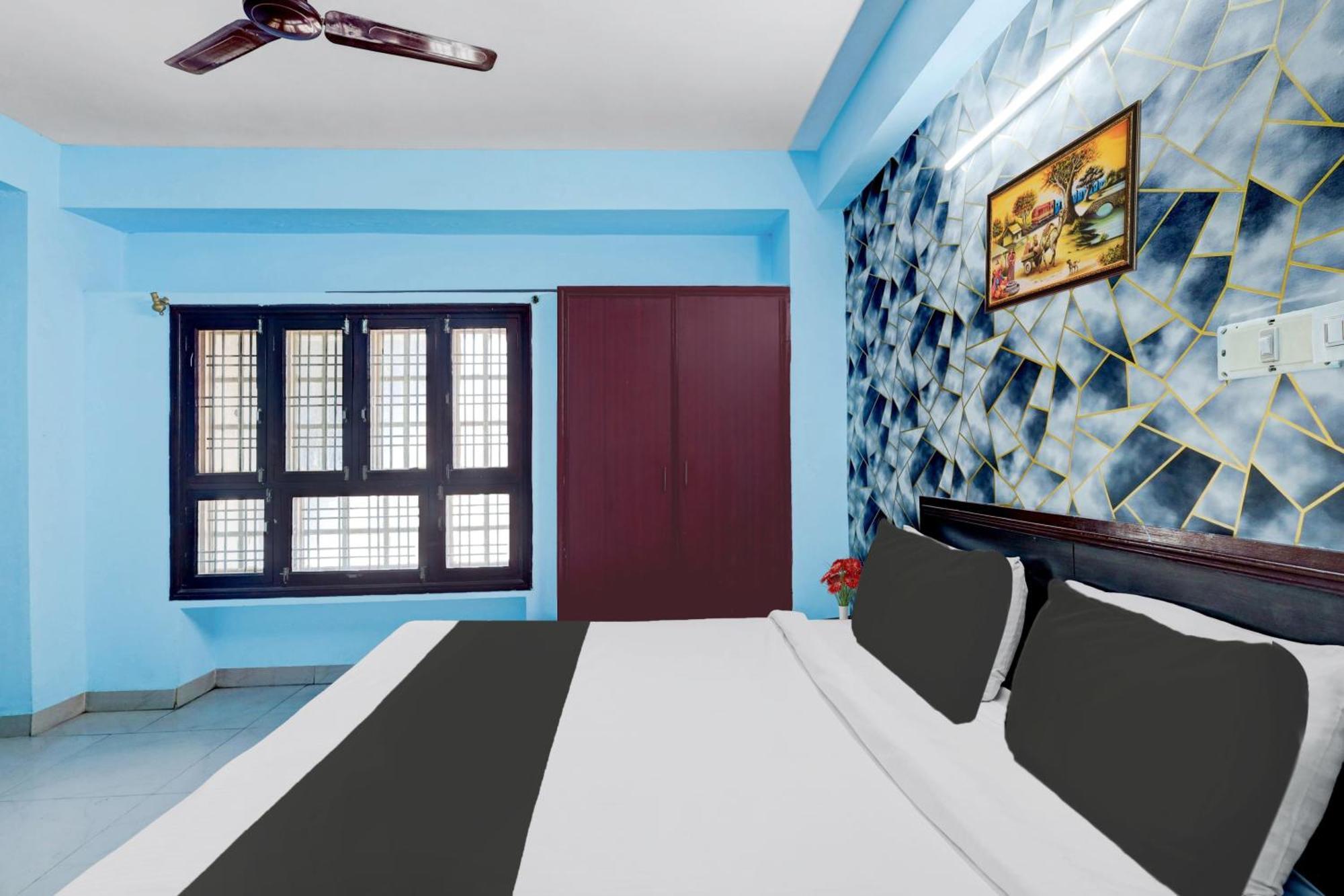 OYO 76010 Hotel Jayalakshmi Residency Tirupati Bagian luar foto