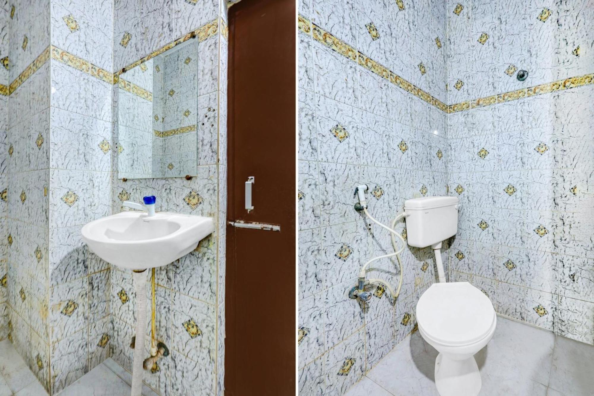 OYO 76010 Hotel Jayalakshmi Residency Tirupati Bagian luar foto