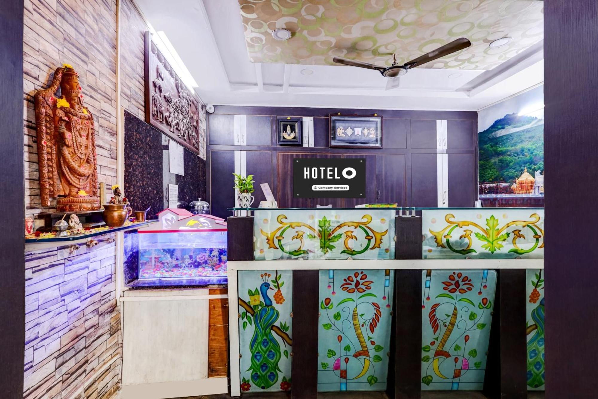 OYO 76010 Hotel Jayalakshmi Residency Tirupati Bagian luar foto